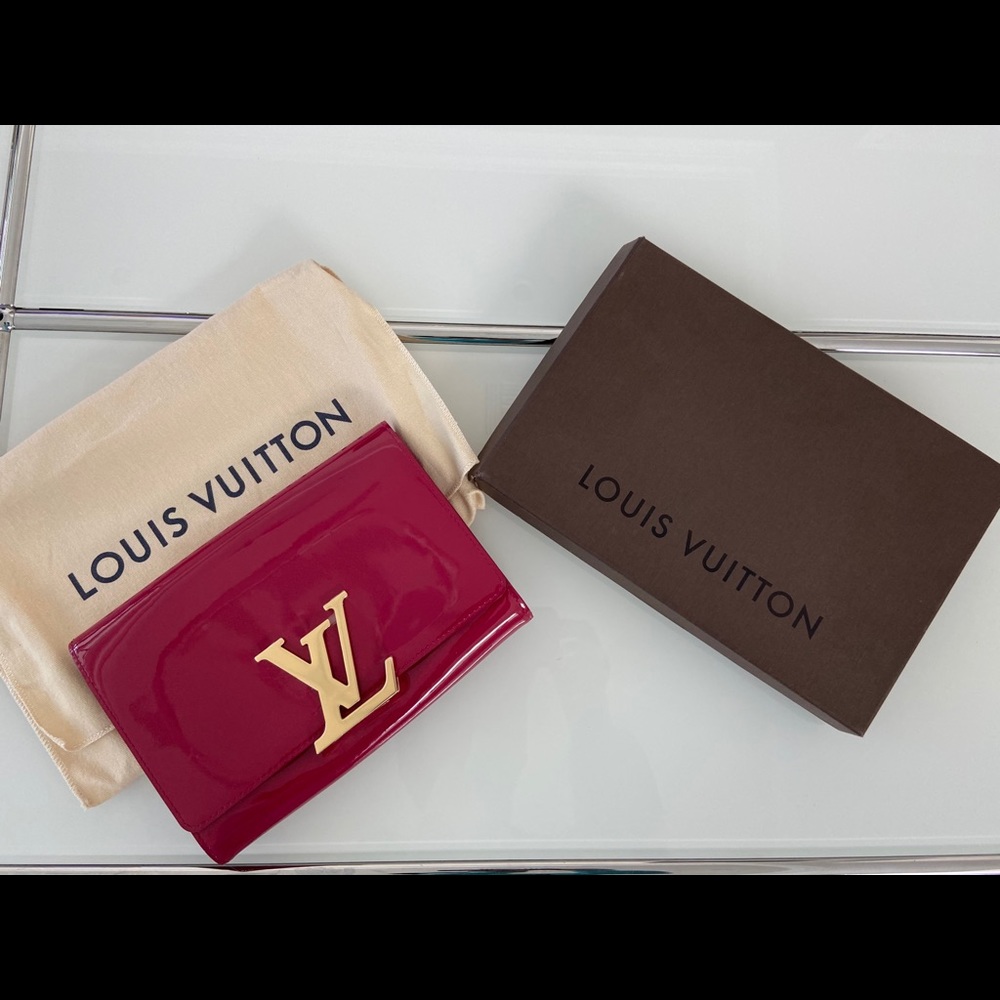Louis Vuitton PO Louise Clutch Magenta